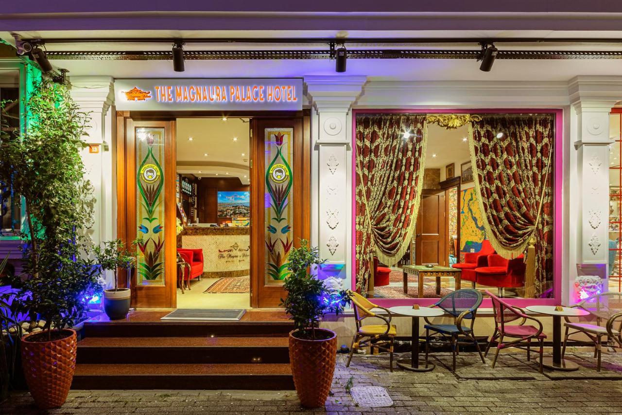 The Magnaura Palace Hotel Istanbul Bagian luar foto