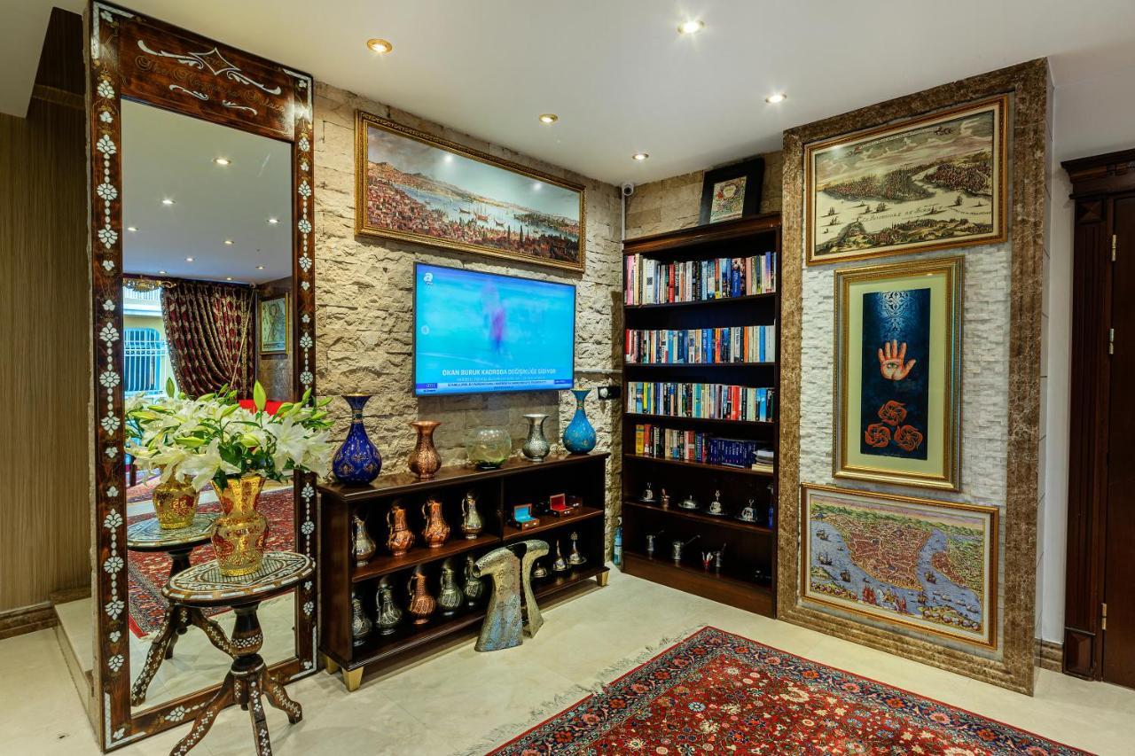 The Magnaura Palace Hotel Istanbul Bagian luar foto