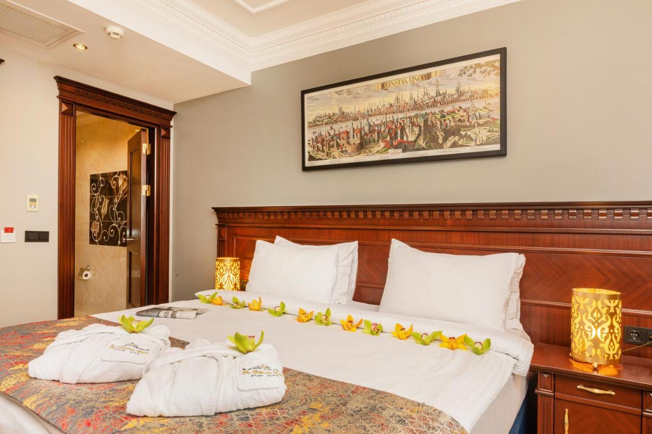 The Magnaura Palace Hotel Istanbul Bagian luar foto
