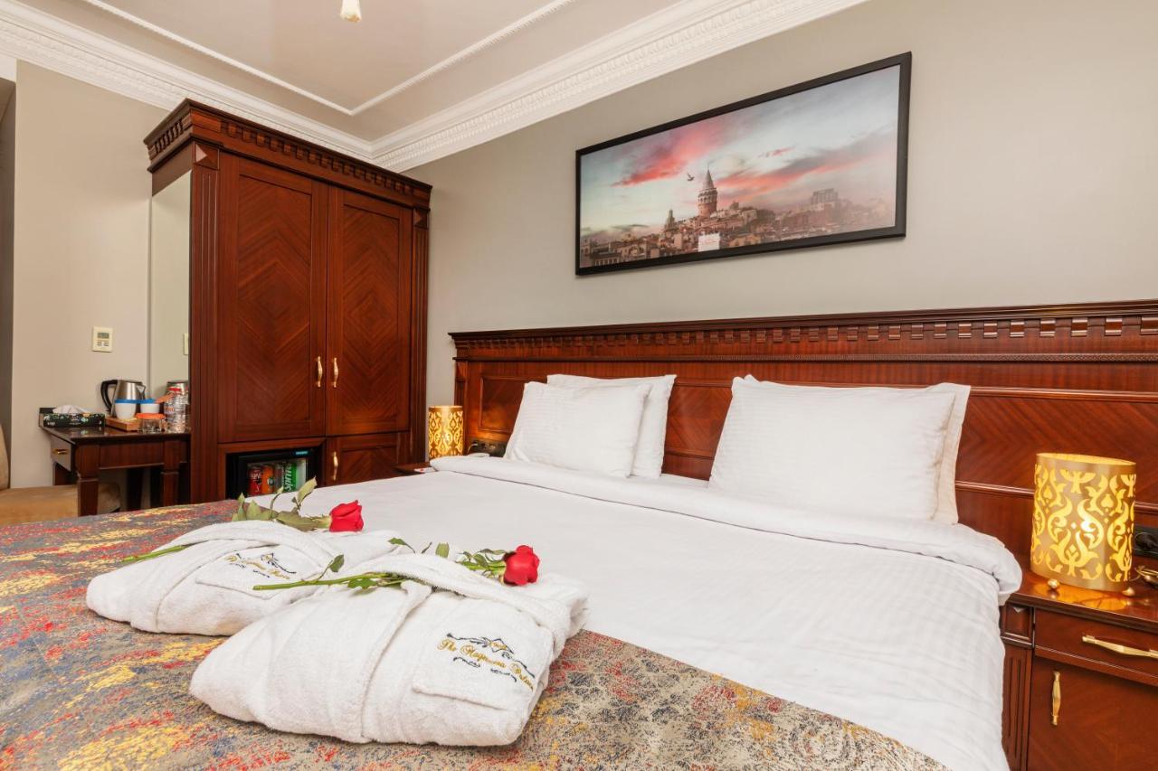 The Magnaura Palace Hotel Istanbul Bagian luar foto